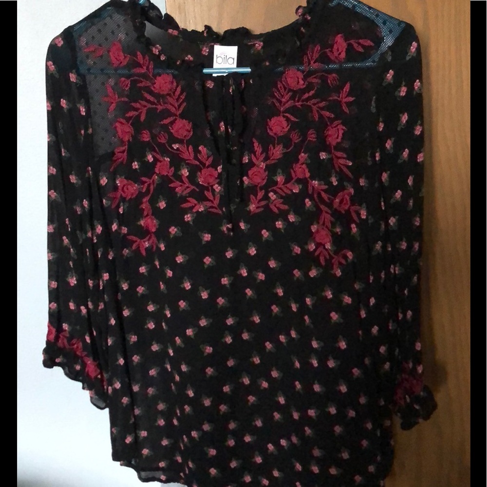 Floral 3/4 sleeve blouse